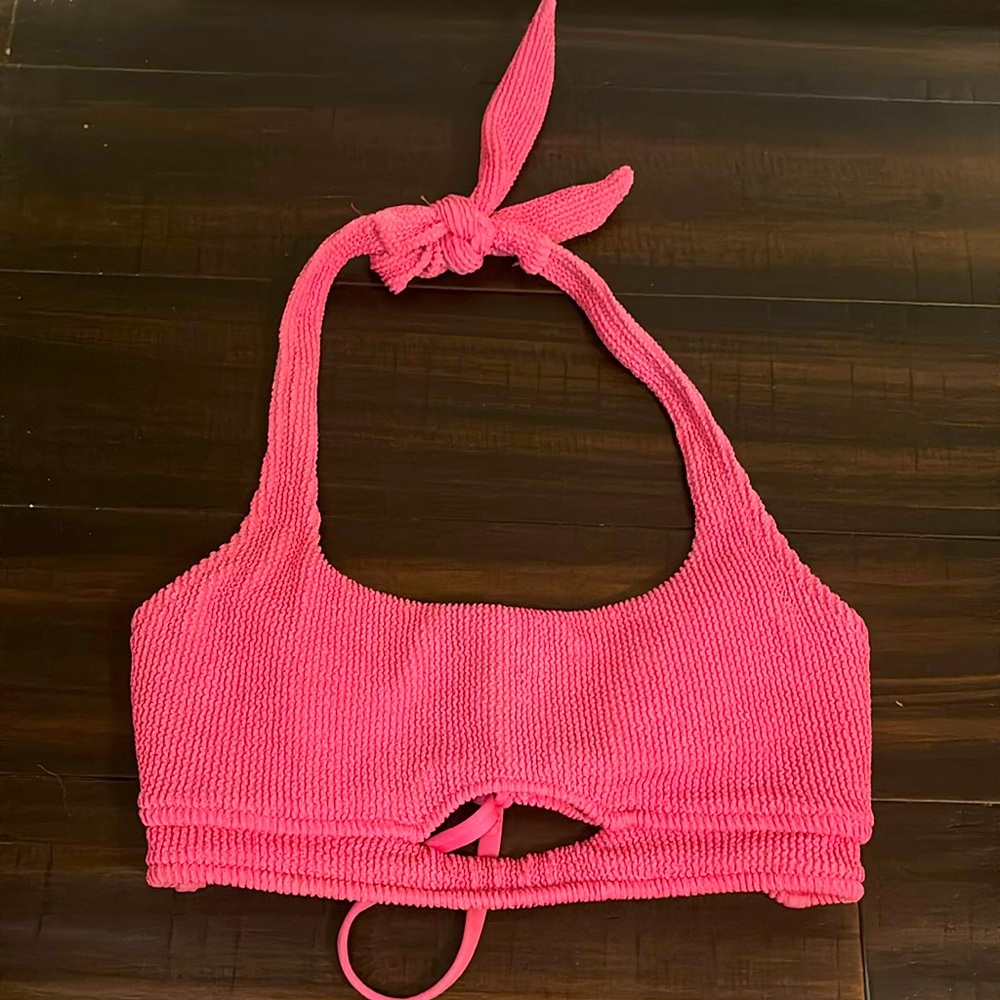 A shade and shore pink bathing suit top 🩷🌊